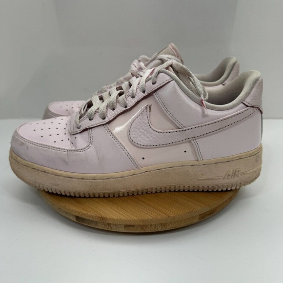 Nike Air Force 1 Valentine’s Day Limited Edition Women’s 9 Pink CD0183-600 - Picture 3 of 11